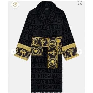 Versace robe, M